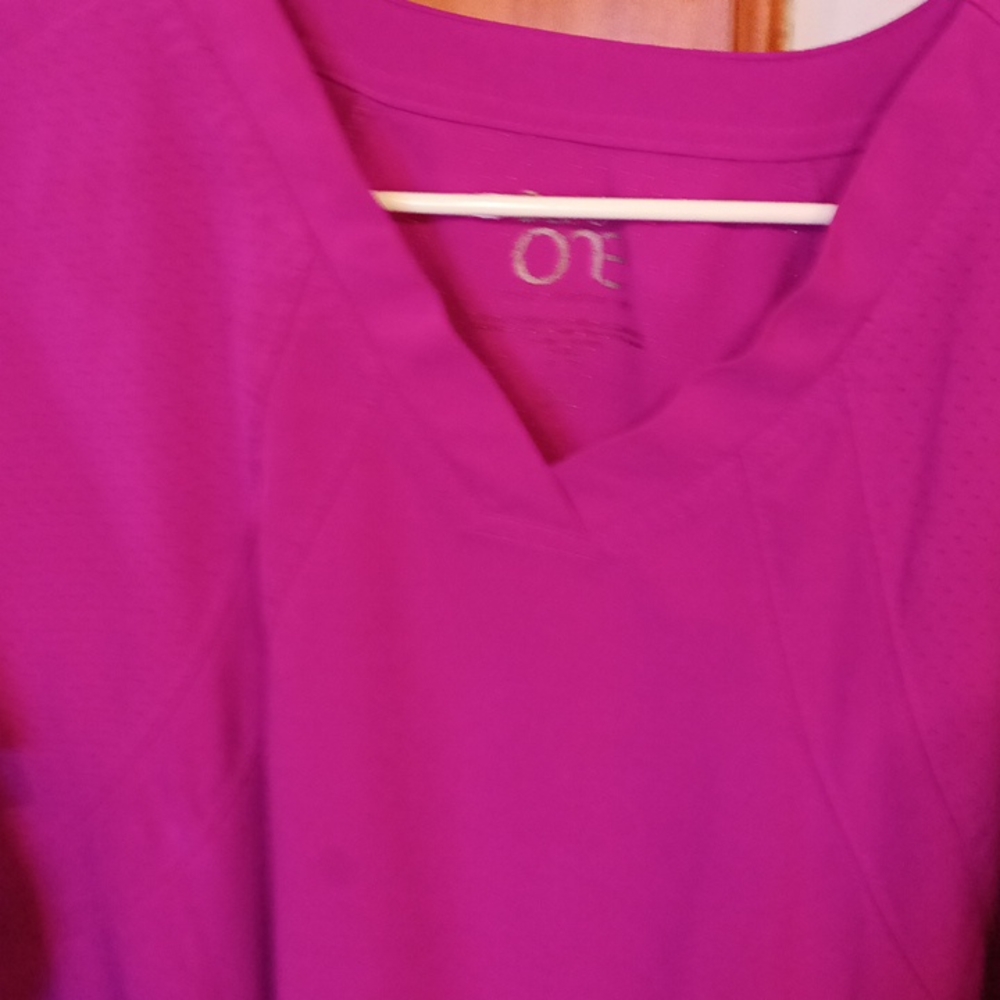 Woman's Scrub Set - Picture 3 of 7